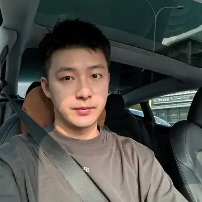 龙俊